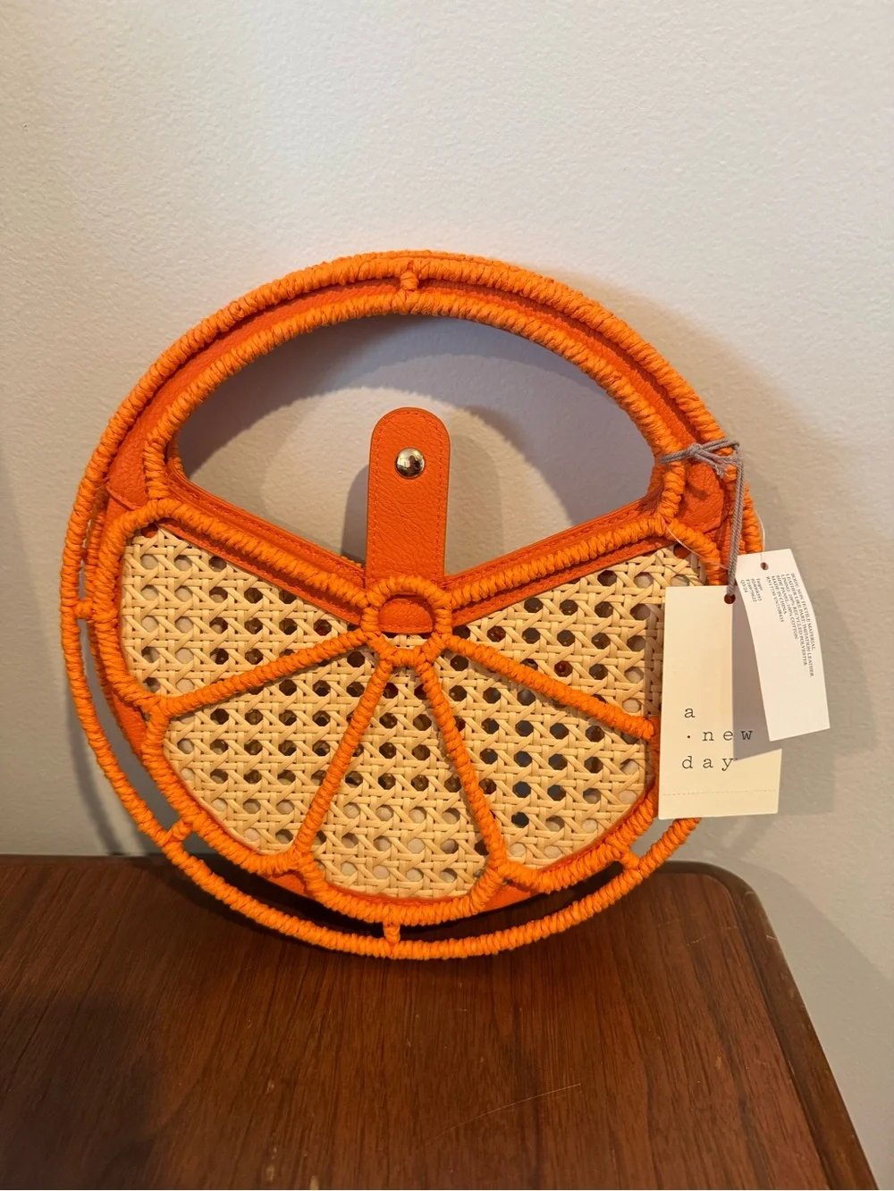 A New Day Rattan Wicker Orange Slice Fruit Bag Circular Clutch Purse NWT